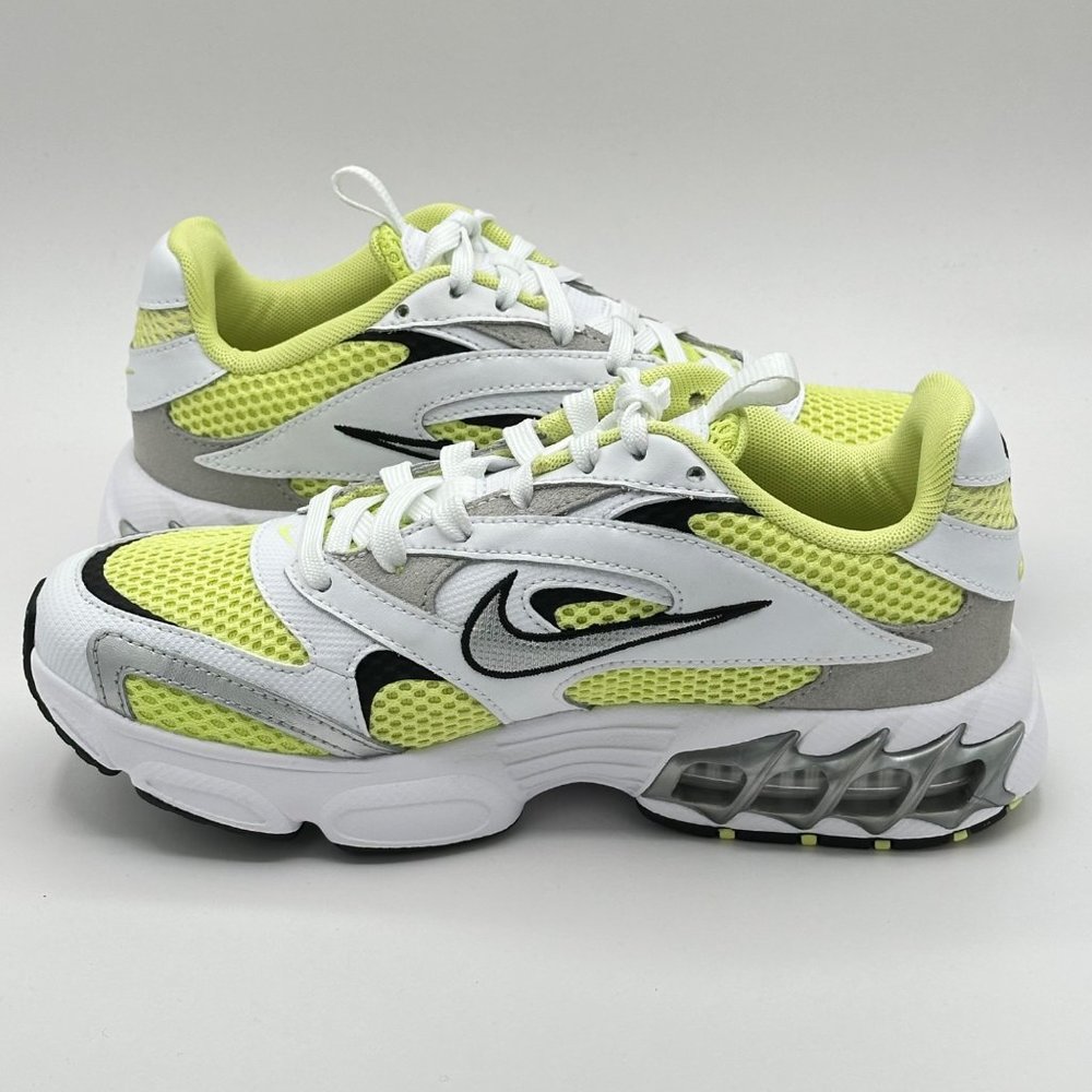 Women's Nike Zoom Air Fire White Light Lemon Twist CW3876-102 Sz 6.5 - Picture 6 of 11